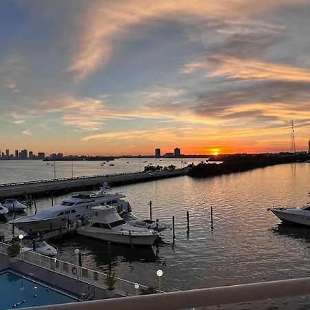 Unique Water Views, Free Parking 1Bed 1 Bath Rooffornomads 416 Apartment Miami Beach Bagian luar foto