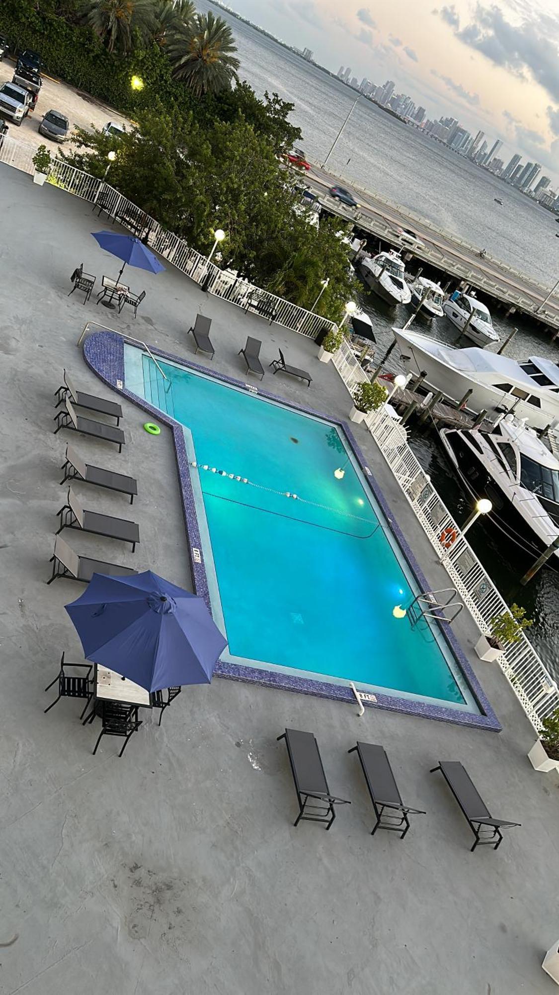 Unique Water Views, Free Parking 1Bed 1 Bath Rooffornomads 416 Apartment Miami Beach Bagian luar foto