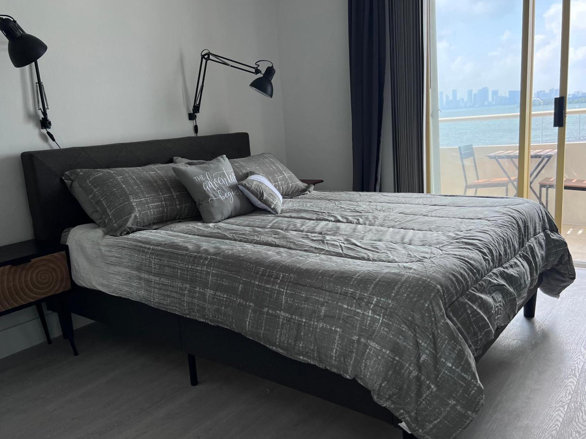 Unique Water Views, Free Parking 1Bed 1 Bath Rooffornomads 416 Apartment Miami Beach Bagian luar foto